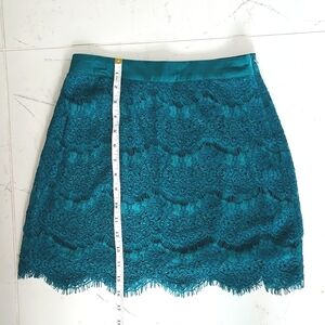 Lace Mini Skirt Sz S